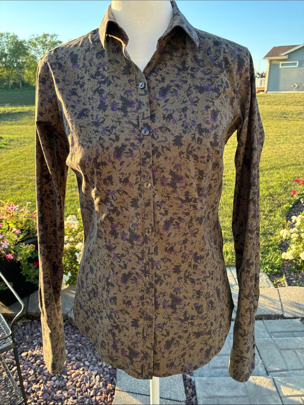 Eddie Bauer Brown/Green Floral Button-Up Shirt with Purple Accents XS